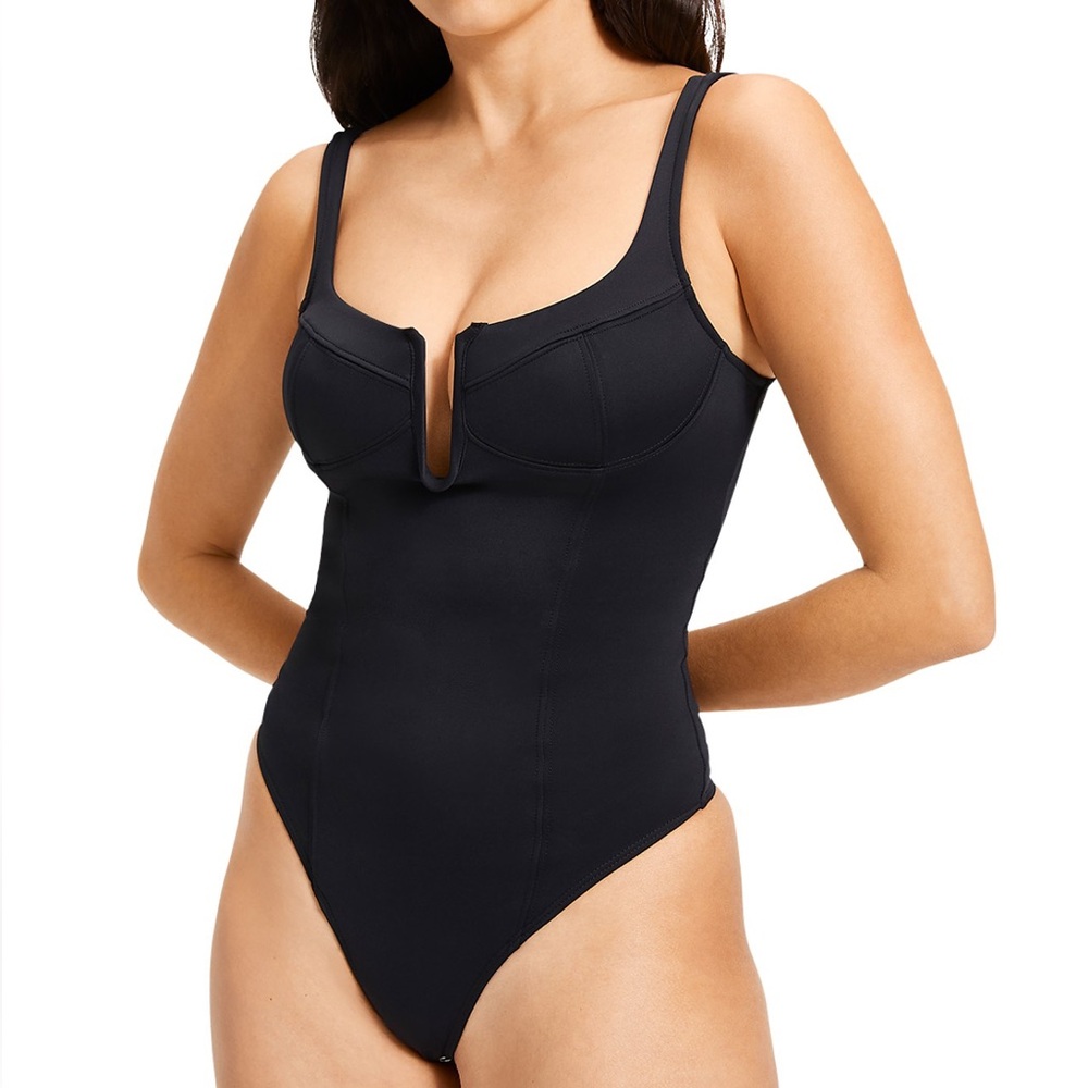 Good American Notched Scuba Bodysuit